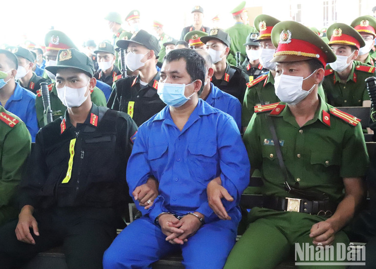 Một bị cáo tại phiên tòa.