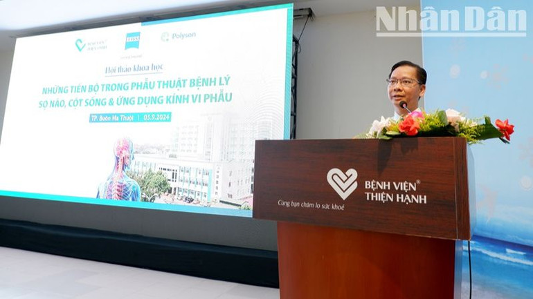 Phó Giáo sư, tiến sĩ, bác sĩ Nguyễn Minh Anh, Phó Giám đốc Bệnh viện Đại học Y Dược thành phố Hồ Chí Minh phát biểu tại hội thảo. Phó Giáo sư, tiến sĩ, bác sĩ Nguyễn Minh Anh, Phó Giám đốc Bệnh viện Đại học Y Dược thành phố Hồ Chí Minh phát biểu tại hội thảo.