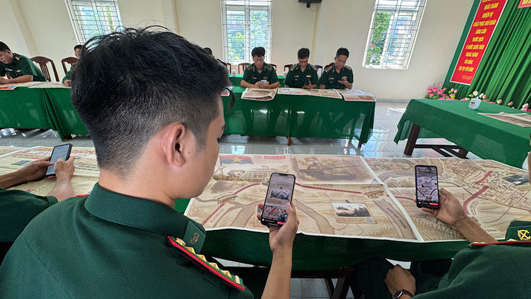 Ôn lại lịch sử hào hùng của dân tộc.