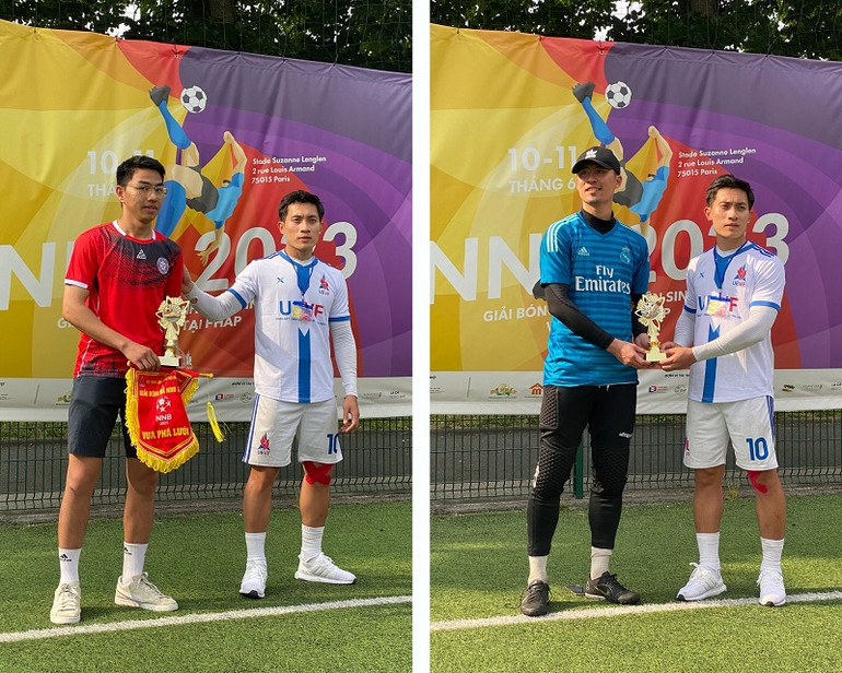 “Vua phá lưới” Marsour Kerime (AEVTL - áo đỏ) và “Thủ môn xuất sắc nhất” Lê Văn Nhật (Gió Lào FC). (Ảnh: MINH DUY)