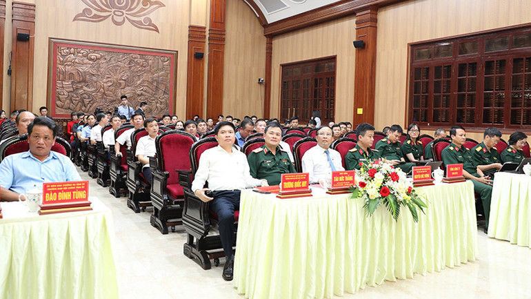 Các đại biểu dự hội nghị.