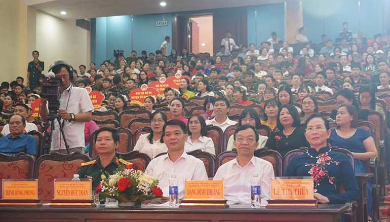 Các đại biểu dự Hội thi.