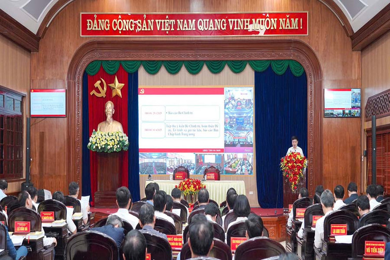 Quang cảnh hội nghị.