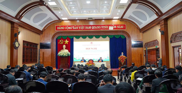 Toàn cảnh hội nghị. Toàn cảnh hội nghị.