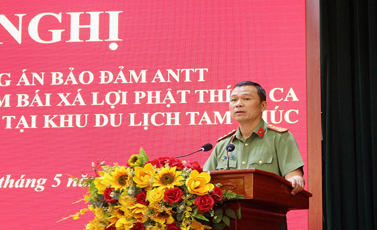 Đồng chí Tô Anh Dũng, Giám đốc Công an tỉnh Hà Nam phát biểu tại hội nghị.