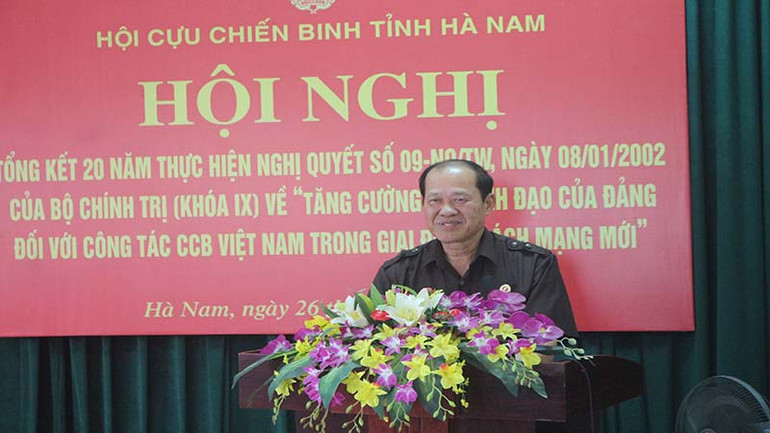 Thượng tướng Bế Xuân Trường, Chủ tịch Hội Cựu chiến binh Việt Nam phát biểu tại Hội nghị.