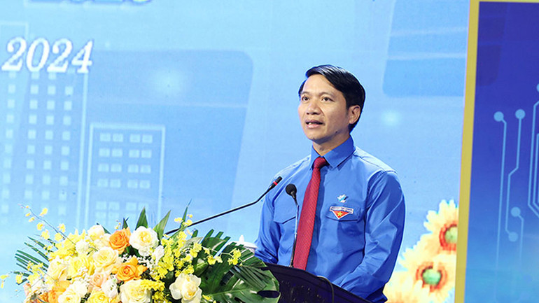 Đồng chí Nguyễn Ngọc Lương, Bí thư Thường trực Ban Chấp hành Trung ương Đoàn, Chủ tịch Trung ương Hội Liên hiệp Thanh niên Việt Nam phát biểu chỉ đạo Đại hội.