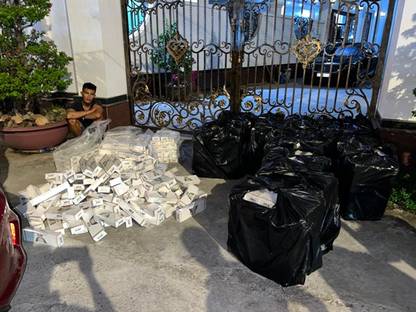 Số thuốc lá nhập lậu bị cơ quan chức năng Tiền Giang phát hiện và đang xử lý.