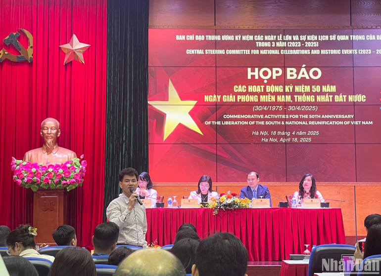 Cục trưởng Cục Nghệ thuật biểu diễn (Bộ Văn hóa, Thể thao và Du lịch) Nguyễn Xuân Bắc thông tin về chương trình nghệ thuật đặc biệt.