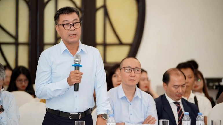 Ông Nguyễn Văn Bá, Tổng biên tập Báo Vietnamnet. Ông Nguyễn Văn Bá, Tổng biên tập Báo Vietnamnet.