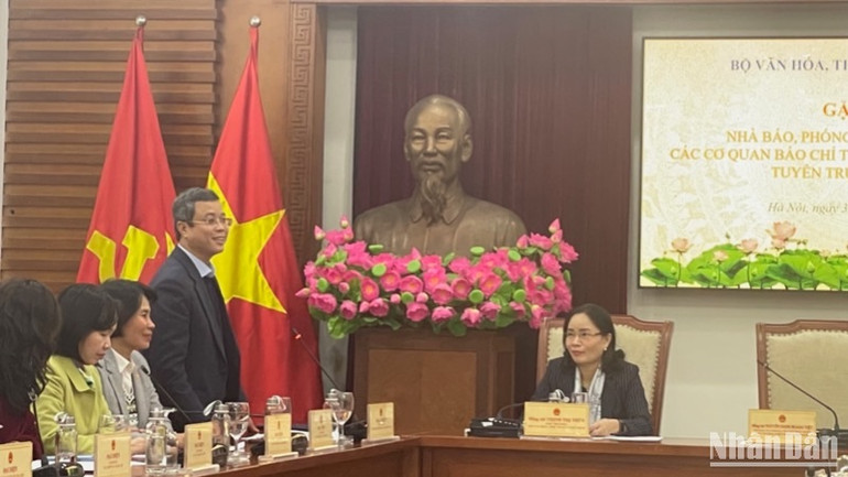 Phó Cục trưởng Cục Du lịch quốc gia Nguyễn Lê Phúc phát biểu.