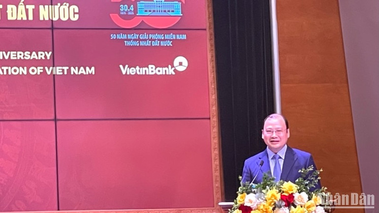 Thứ trưởng Thường trực Văn hóa, Thể thao và Du lịch Lê Hải Bình thông tin về hoạt động truyền thông dịp đại lễ.