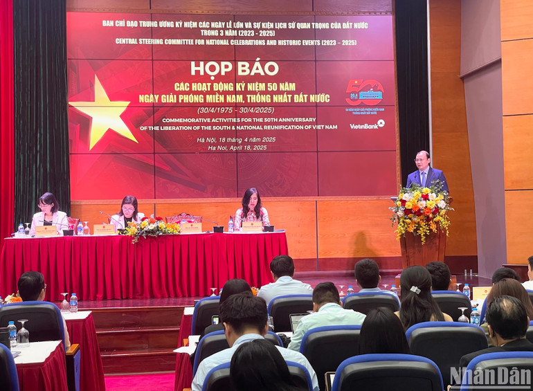 Họp báo các hoạt động kỷ niệm 50 năm Ngày Giải phóng miền nam, thống nhất đất nước