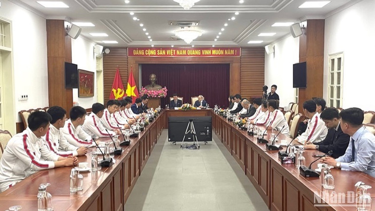 Toàn cảnh buổi tiếp và làm việc tiếp và làm việc với Đoàn võ thuật Taekwondo Triều Tiên.