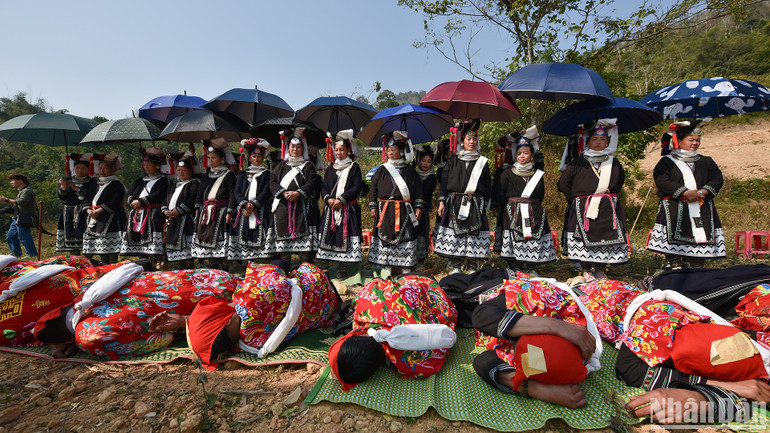 Bảo tồn yếu tố gốc của di sản góp phần phát triển du lịch bền vững. (Ảnh: VŨ LINH) Bảo tồn yếu tố gốc của di sản góp phần phát triển du lịch bền vững. (Ảnh: VŨ LINH)