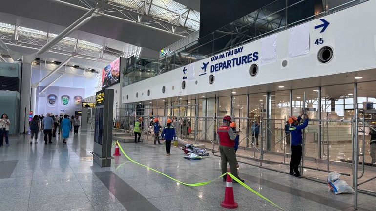 Dự án mở rộng nhà ga T2 Nội Bài, Hà Nội đang đẩy nhanh tiến độ hoàn thành. (Ảnh: PV)