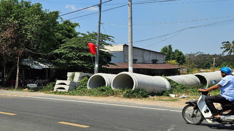 Các địa phương cần sớm bàn giao mặt bằng cho đơn vị thi công.