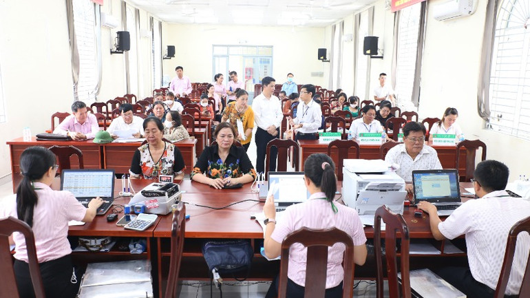 Tín dụng chính sách trở thành một động lực trong phát triển kinh tế bền vững. Tín dụng chính sách trở thành một động lực trong phát triển kinh tế bền vững.