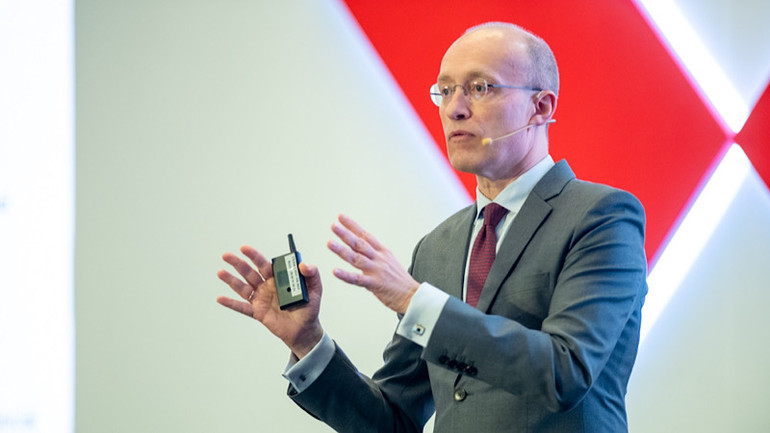 Tổng Giám đốc Techcombank Jen Lottner.