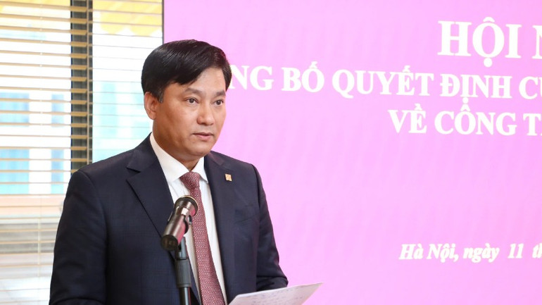 Đồng chí Phạm Toàn Vượng, Phó Bí thư Đảng ủy phụ trách Đảng bộ, Thành viên Hội đồng Thành viên, Tổng Giám đốc Agribank, phát biểu nhận nhiệm vụ.