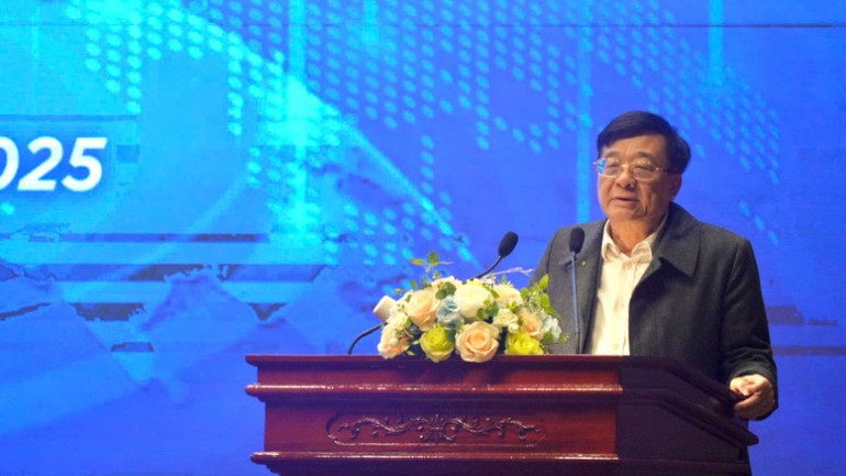 Phó Chủ tịch kiêm Tổng Thư ký Hiệp hội Ngân hàng Việt Nam Nguyễn Quốc Hùng phát biểu khai mạc Hội nghị.