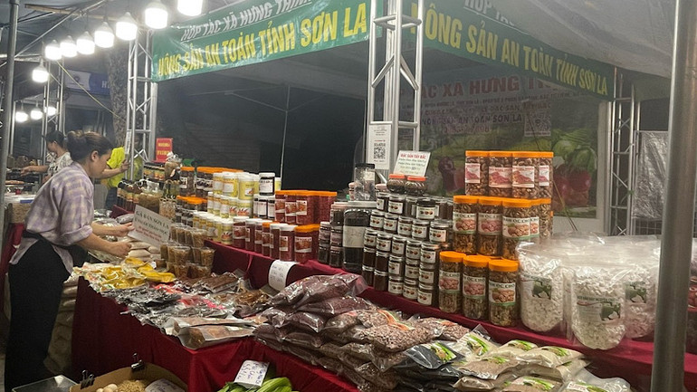 Một gian hàng tại Hội chợ.