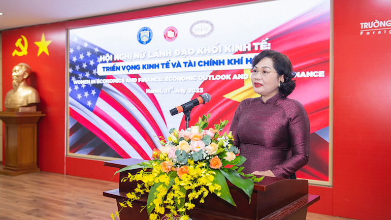 Thống đốc Ngân hàng Nhà nước Việt Nam Nguyễn Thị Hồng.
