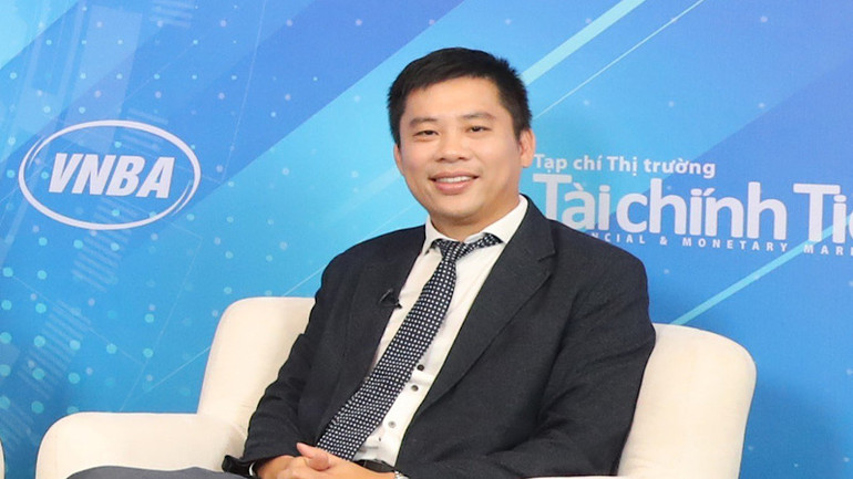 Ông Văn Anh Tuấn. Ông Văn Anh Tuấn.