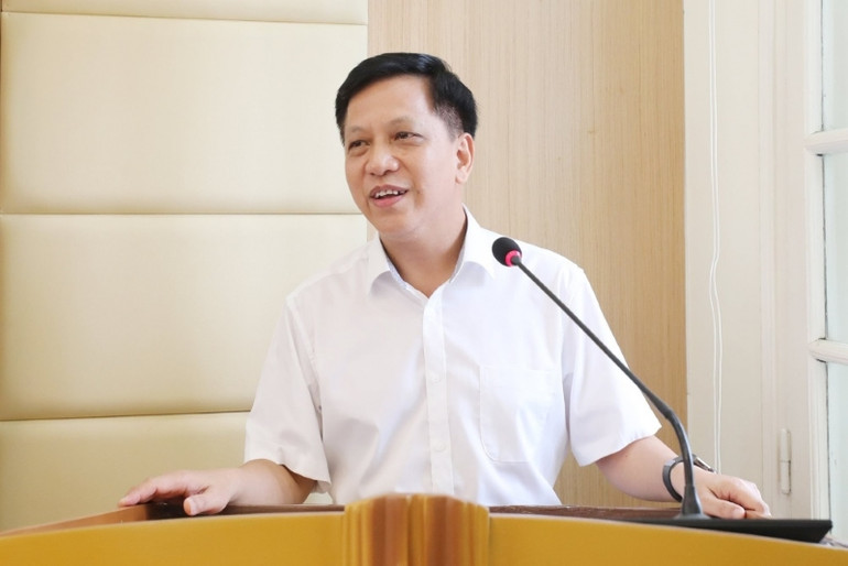 Vụ trưởng Vụ Quản lý ngoại hối Đào Xuân Tuấn phát biểu tại tọa đàm.