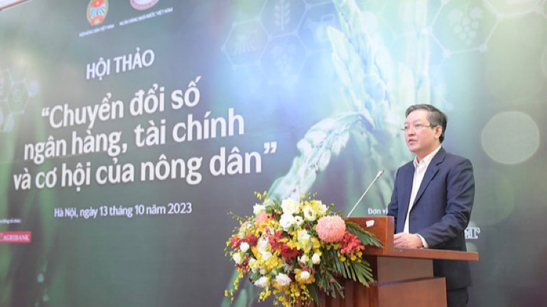 Chủ tịch Hội Nông dân Việt Nam Lương Quốc Đoàn phát biểu khai mạc Hội thảo.