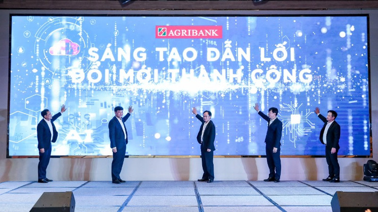Phát động chương trình hành động đột phá phát triển khoa học, công nghệ đổi mới sáng tạo và chuyển đổi số tại Agribank