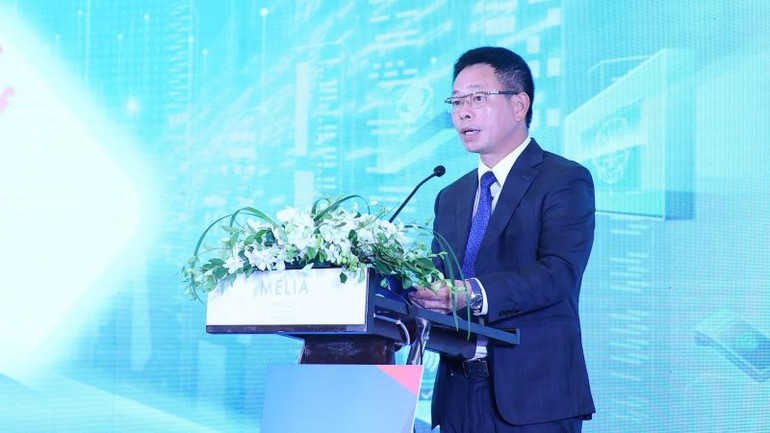 Ông Phùng Công Sưởng, Tổng Biên tập Báo Tiền Phong, Trưởng Ban tổ chức phát biểu tại hội thảo. Ông Phùng Công Sưởng, Tổng Biên tập Báo Tiền Phong, Trưởng Ban tổ chức phát biểu tại hội thảo.