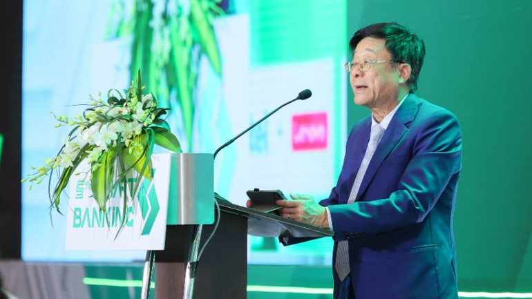 Tiến sĩ Nguyễn Quốc Hùng - Phó Chủ tịch kiêm Tổng Thư ký Hiệp hội Ngân hàng Việt Nam phát biểu khai mạc Hội thảo.