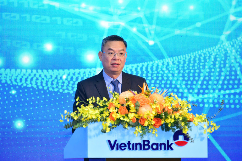 Chủ tịch HĐQT VietinBank Trần Minh Bình phát biểu tại ĐHĐCĐ bất thường năm 2024.