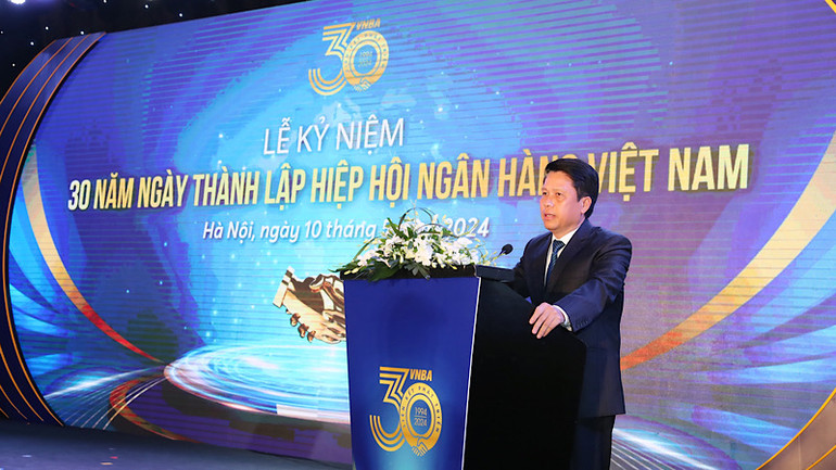 Phó Thống đốc Ngân hàng Nhà nước Phạm Tiến Dũng phát biểu tại Lễ kỷ niệm.