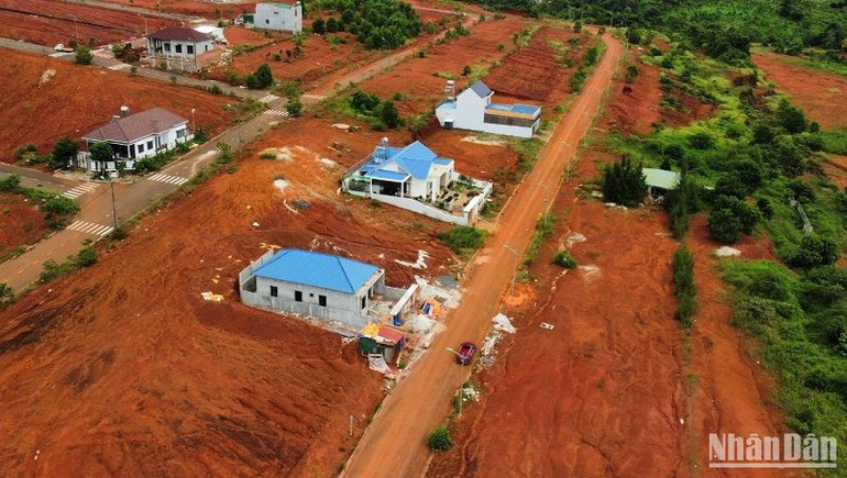 Việc triển khai thực hiện Nghị định số 10/2023/NĐ-CP, nhiều thủ tục hành chính trên địa bàn tỉnh Đắk Nông đã được cắt giảm so với quy định, bước đầu đã mang đến sự hài lòng cho tổ chức, cá nhân khi đến thực hiện thủ tục hành chính.