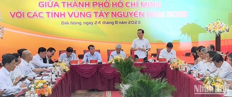 Chủ tịch Ủy ban nhân dân tỉnh Đắk Nông Hồ Văn Mười cho rằng, cao tốc Gia Nghĩa (Đắk Nông)-Chơn Thành (Bình Phước) sẽ tạo ra một động lực mới cho quá trình phát triển kinh tế-xã hội của Đắk Nông nói riêng, các tỉnh Tây Nguyên nói chung.