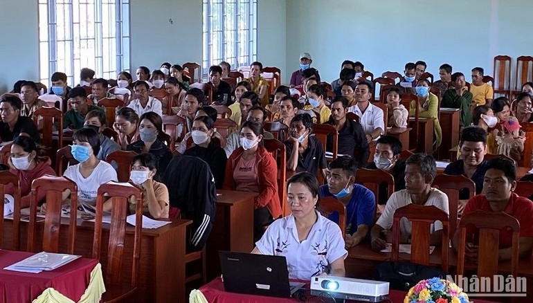 Nhờ được phổ biến kịp thời, hỗ trợ đúng quy định nên người dân vùng đệm đã sử dụng hiệu quả tiền hỗ trợ từ Chương trình phát triển lâm nghiệp bền vững giai đoạn 2021-2025 của Chính phủ.