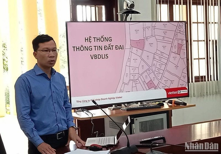 Phần mềm VBDLIS đã hoàn thành kết nối liên thông dữ liệu về hệ thống đất đai của Tổng Cục Quản lý đất - Bộ Tài nguyên và Môi trường, sẵn sàng liên thông với Cơ sở dữ liệu Quốc gia về dân cư.