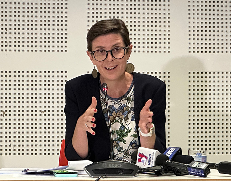 TS Angela Pratt, Trưởng đại diện WHO tại Việt Nam đưa ra khuyến nghị cho Việt Nam về công tác phòng, chống dịch Covid-19.