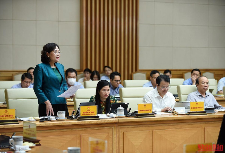 Thống đốc Ngân hàng Nhà nước Việt Nam Nguyễn Thị Hồng phát biểu.