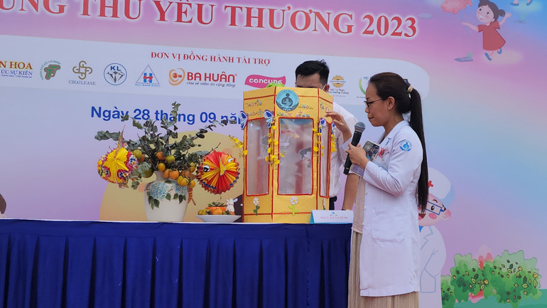 Khoa Khám bệnh, Phòng Công nghệ Thông tin và Phòng điều dưỡng đạt 3 giải Ba của Hội thi.