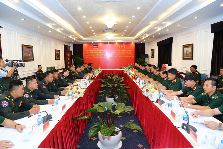 Quang cảnh Tọa đàm.