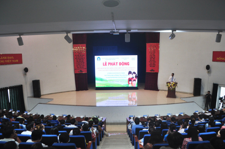 Quang cảnh buổi lễ phát động Quang cảnh buổi lễ phát động