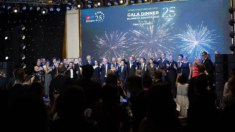 Các đại diện tiêu biểu có mặt tại buổi lễ.