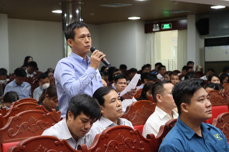 Doanh nghiệp kiến nghị tháo gỡ vướng mắc về cơ chế để phát triển.