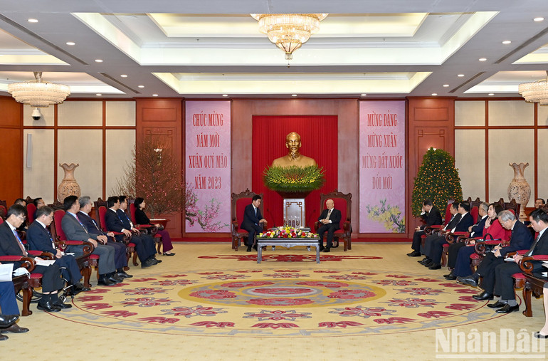 Quang cảnh buổi tiếp Chủ tịch Quốc hội Hàn Quốc Kim Jin Pyo tại Trụ sở Trung ương Đảng.