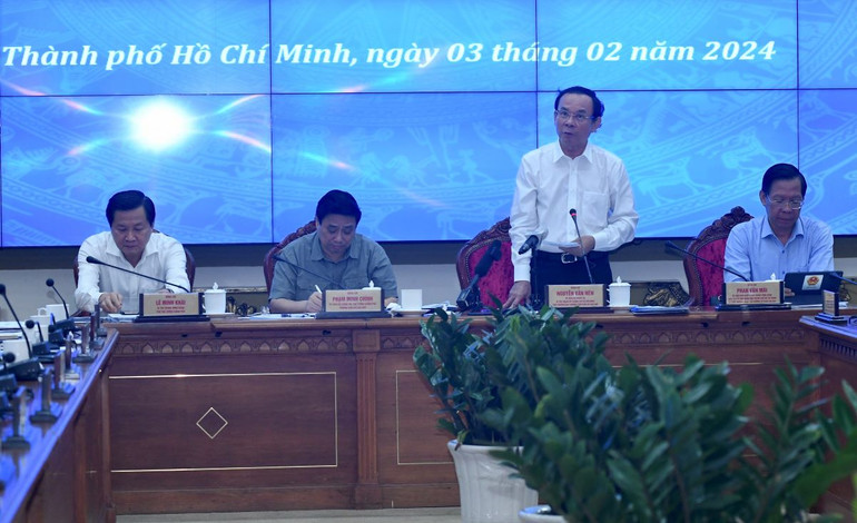 Bí thư Thành uỷ Thành phố Hồ Chí Minh Nguyễn Văn Nên phát biểu tại Hội nghị. Bí thư Thành uỷ Thành phố Hồ Chí Minh Nguyễn Văn Nên phát biểu tại Hội nghị.