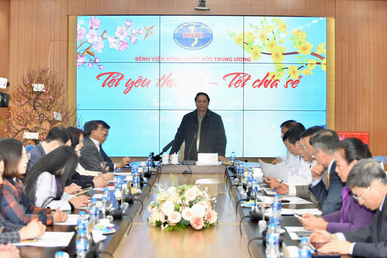 Quang cảnh buổi làm việc tại bệnh viện.