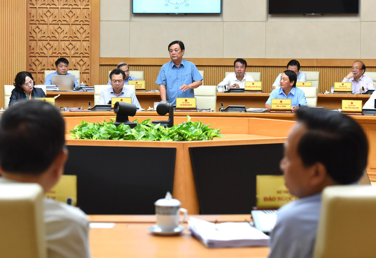 Bộ trưởng Nông nghiệp và Phát triển nông thôn Lê Minh Hoan phát biểu.